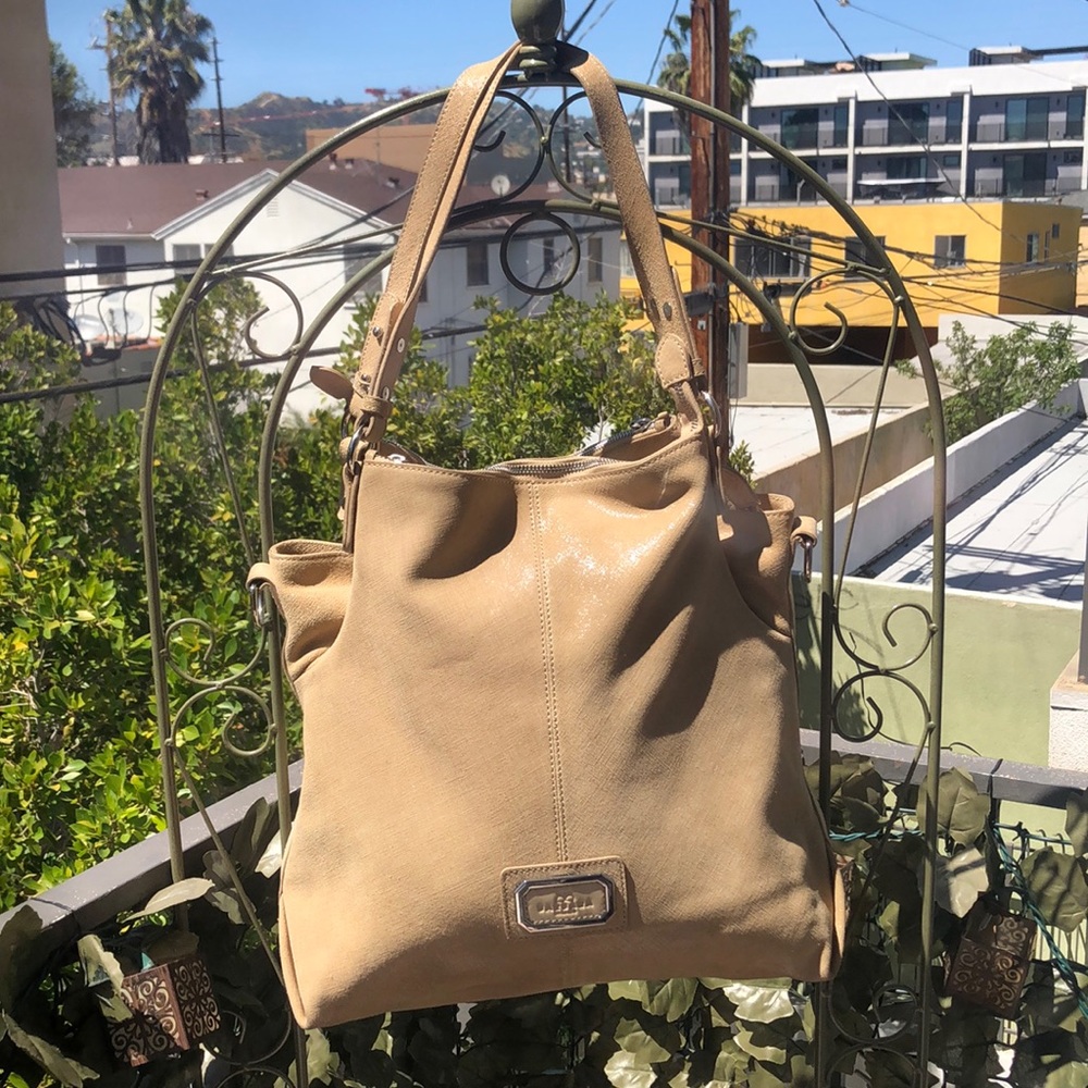 BARBARA Milano Stunning Shimmer Suede Shoulderbag